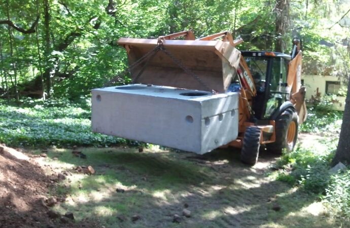 Richardson TX Septic Tank Pumping, Installation, & Repairs Home Page Image-We offer Septic Service & Repairs, Septic Tank Installations, Septic Tank Cleaning, Commercial, Septic System, Drain Cleaning, Line Snaking, Portable Toilet, Grease Trap Pumping & Cleaning, Septic Tank Pumping, Sewage Pump, Sewer Line Repair, Septic Tank Replacement, Septic Maintenance, Sewer Line Replacement, Porta Potty Rentals, and more.